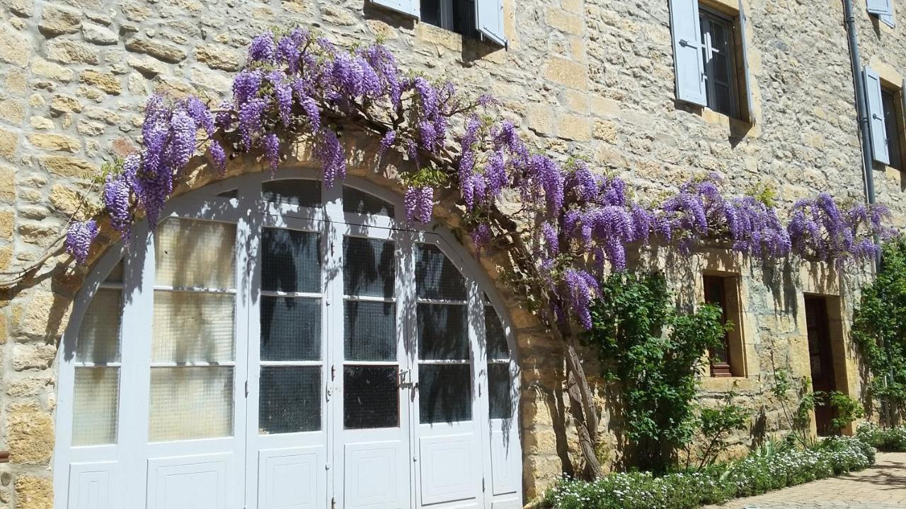 Accueil Du Couvent De Malet Hotel Saint-Come-d'Olt Exterior photo